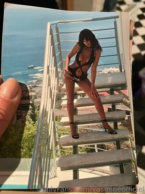 Yasmine Lafitte