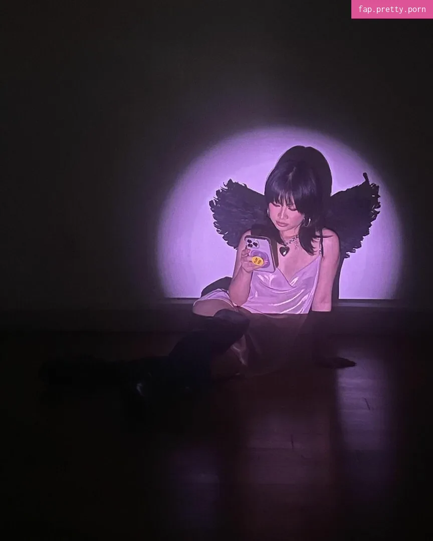 Yu Ling Wu - Photo #31