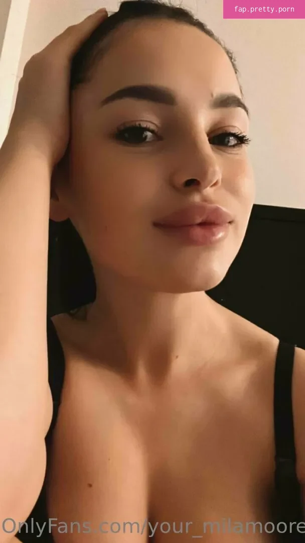 your_milamoore - Photo #17