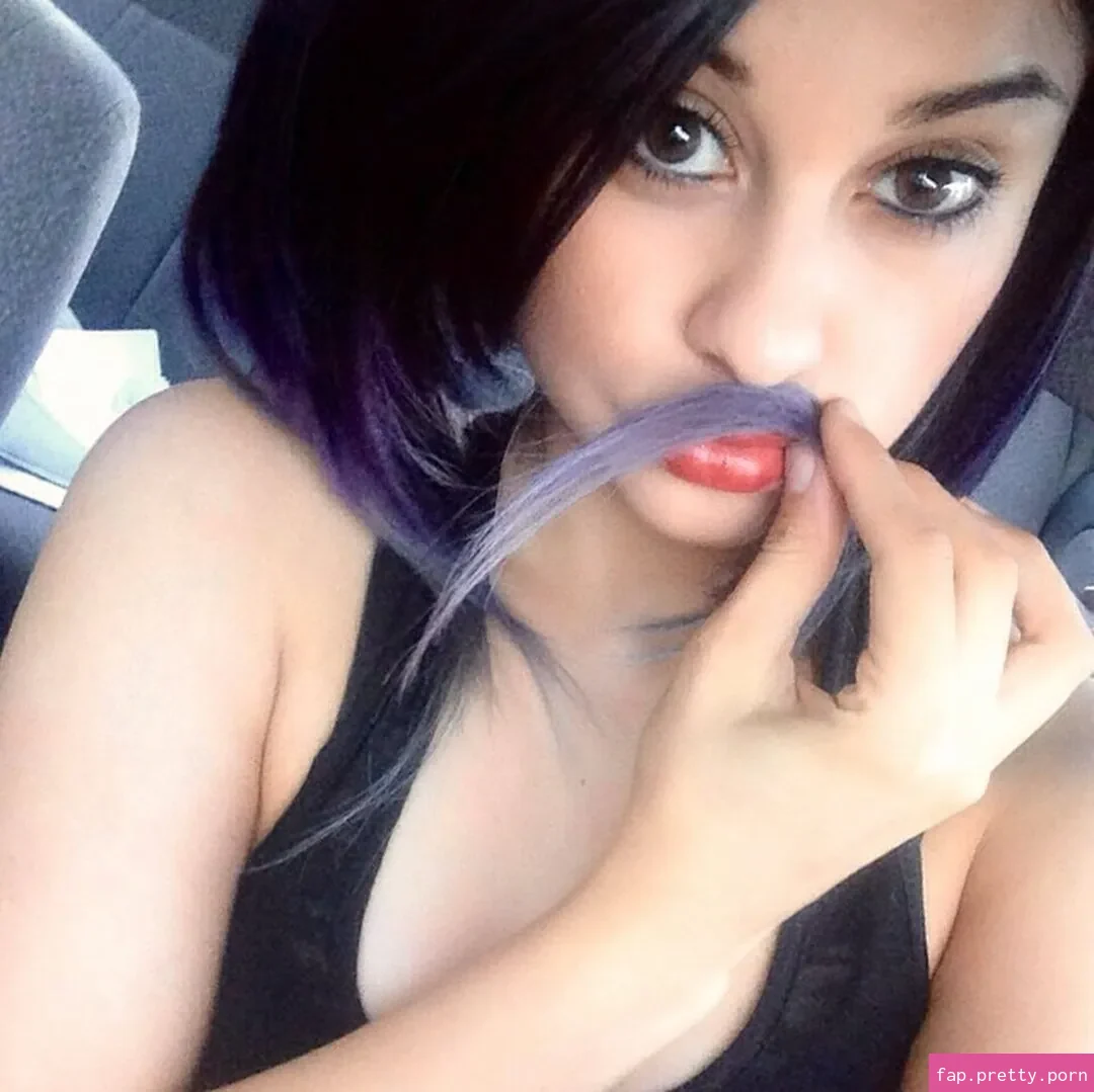 Yvette Monreal - Photo #40