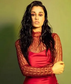 Yvette Monreal