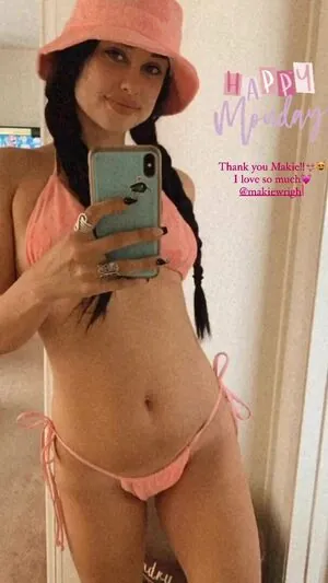 Yvette Monreal