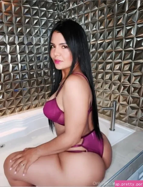 Yomi Ochoa - Photo #07