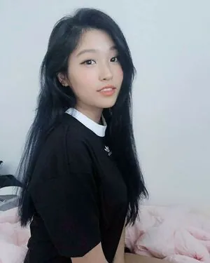YoonHyoonAikuros