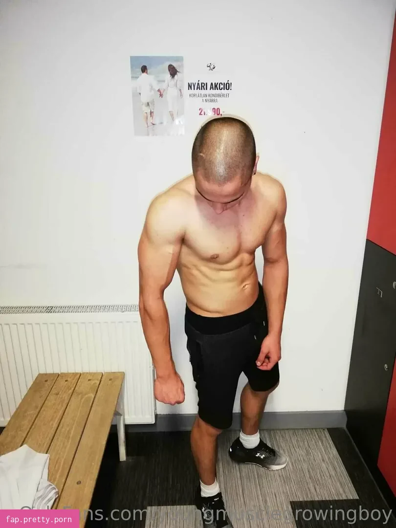 youngmusclegrowingboy - Photo #04