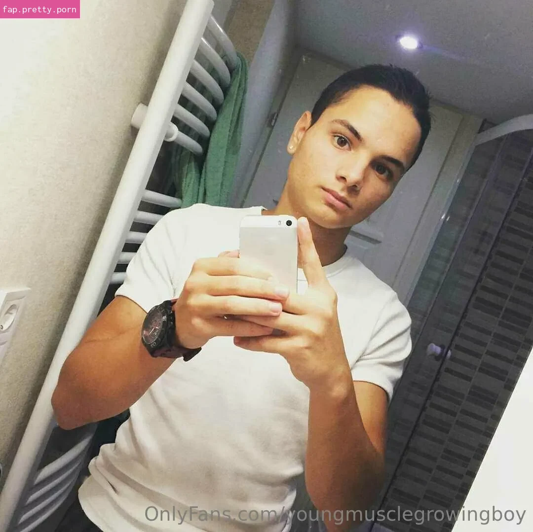 youngmusclegrowingboy - Photo #08