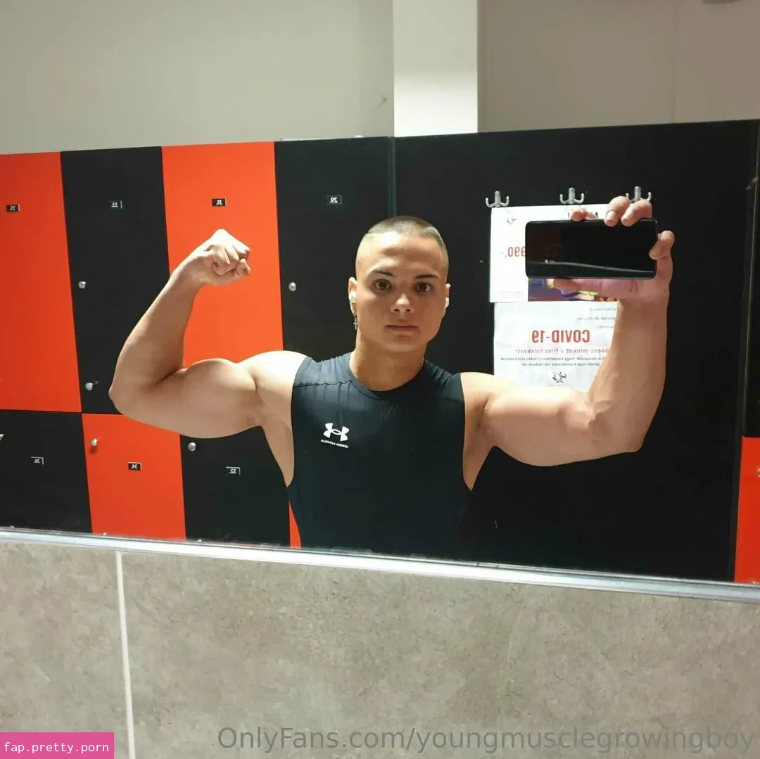 youngmusclegrowingboy - Photo #25