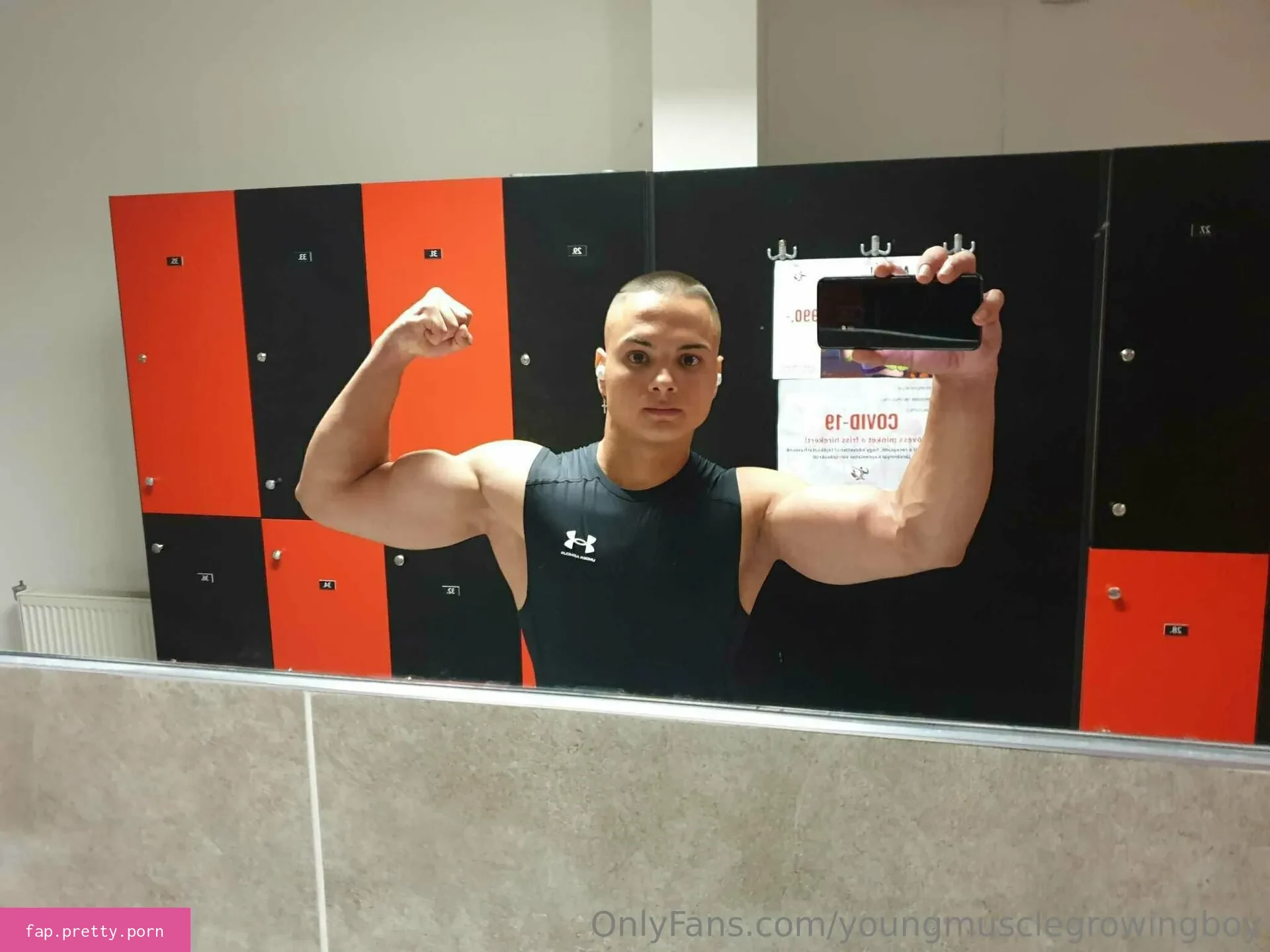 youngmusclegrowingboy - Photo #30