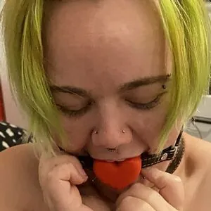 yourfavoritecanadianmilf