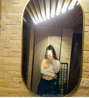 yourfavoriteteen003x