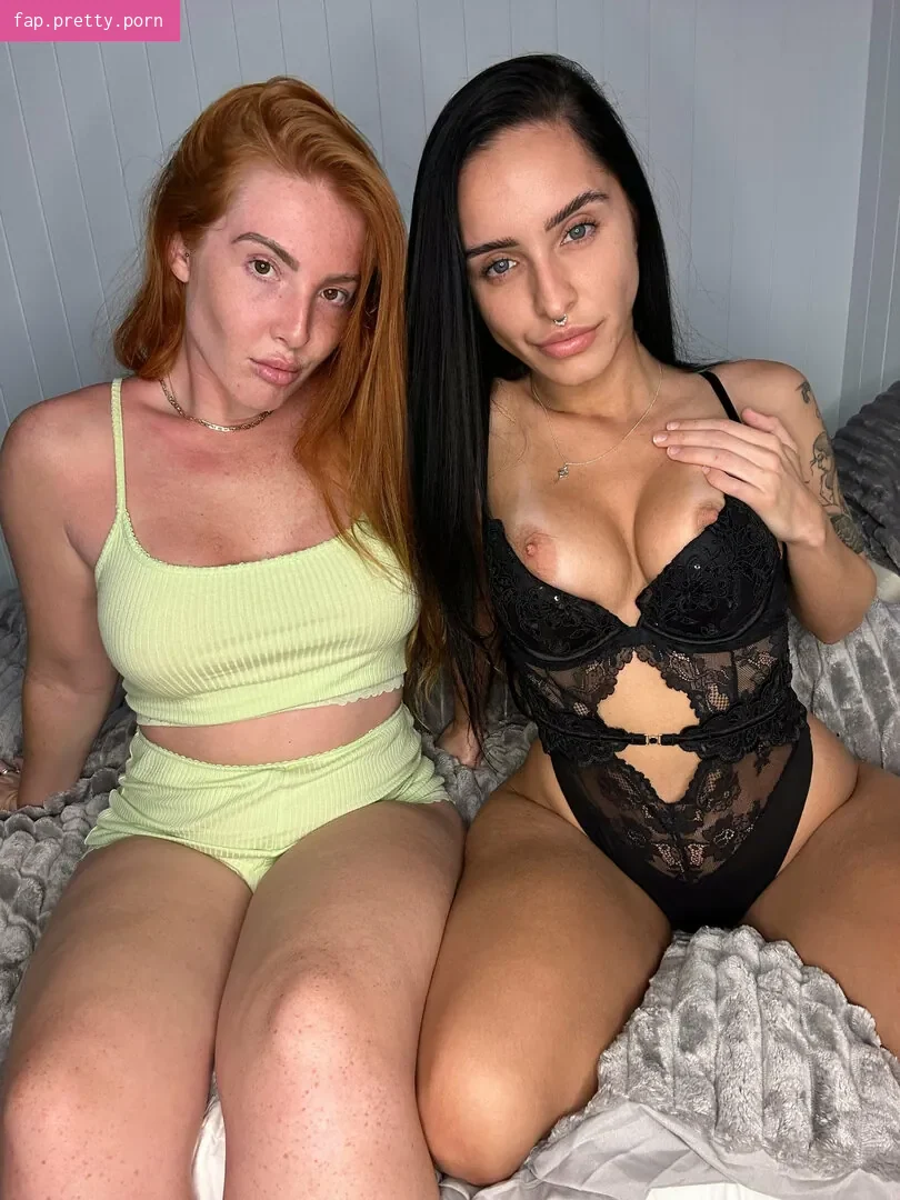 yourlesbianfantasyy - Photo #67