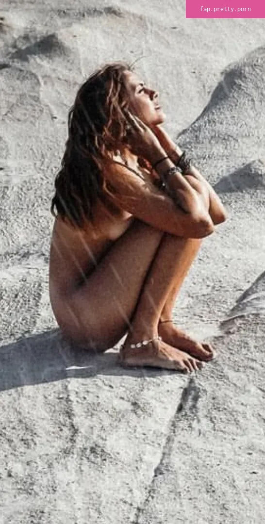 Yvonne Pferrer - Photo #20