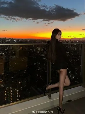 Yuan Sayuki Weme