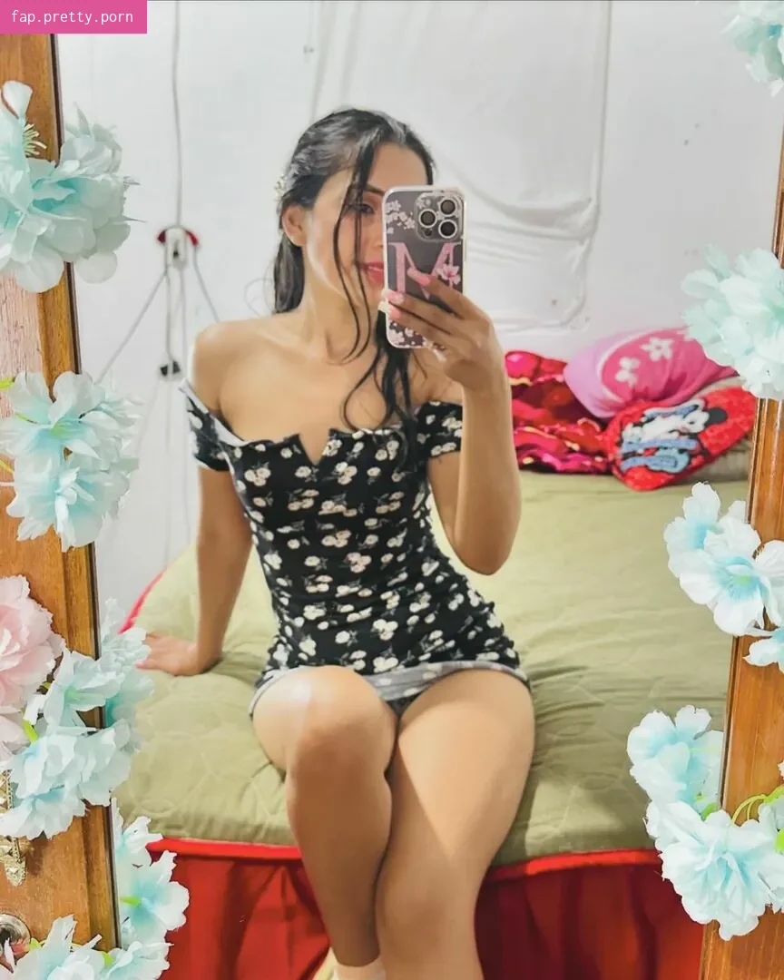 Yumeiri Salinas - Photo #01