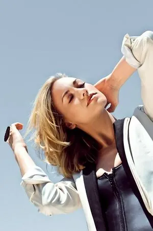 Yvonne Strahovski