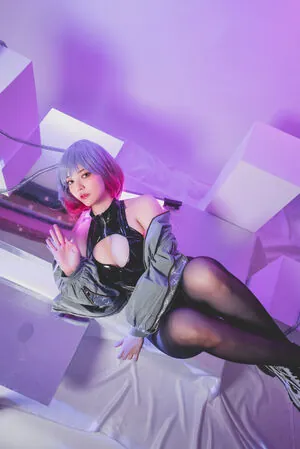Ying Tze