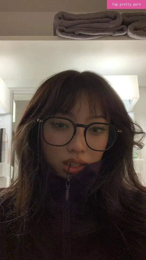 Yujin - Photo #74