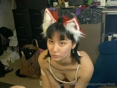 yurifoxgirlfree