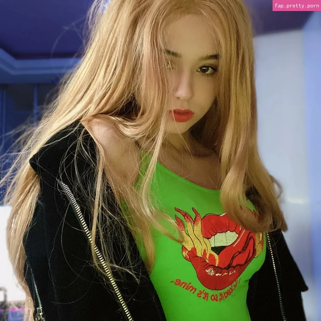 yuuechka - Photo #42