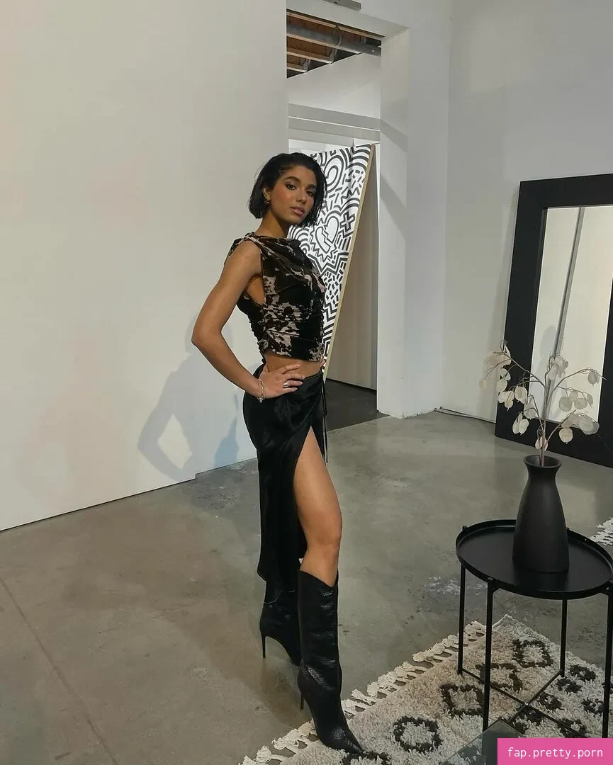 Yovanna Ventura - Photo #26