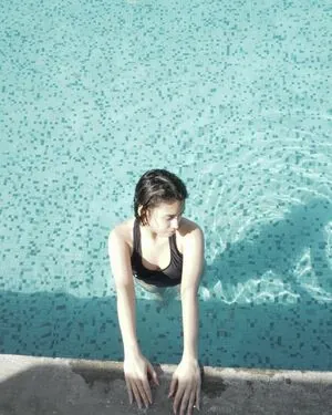 yvonnearesu_