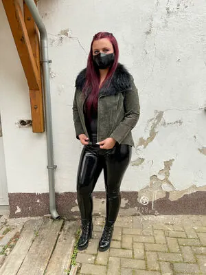 ying_yang_2019