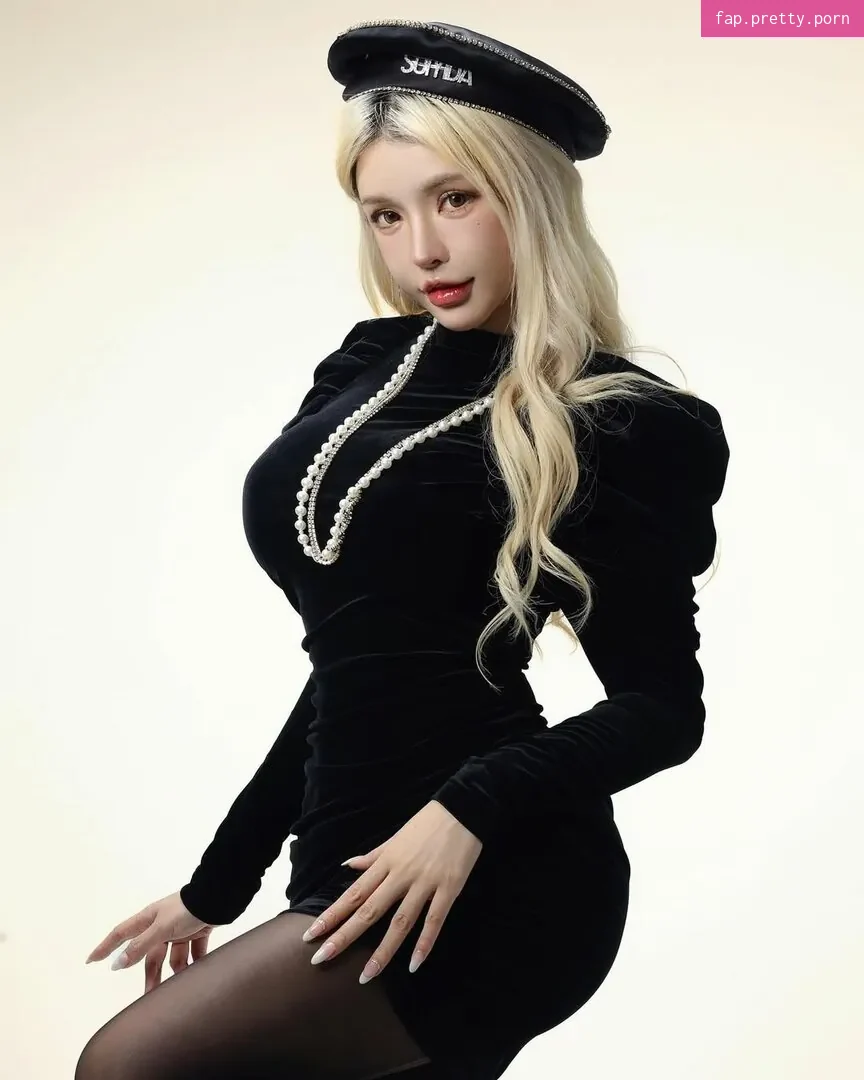 Yu Zhi Qing - Photo #02