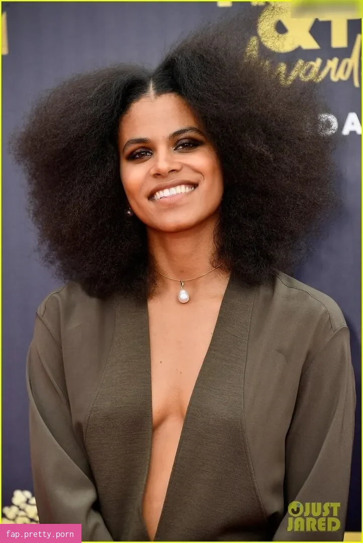 Zazie Beetz - Photo #41