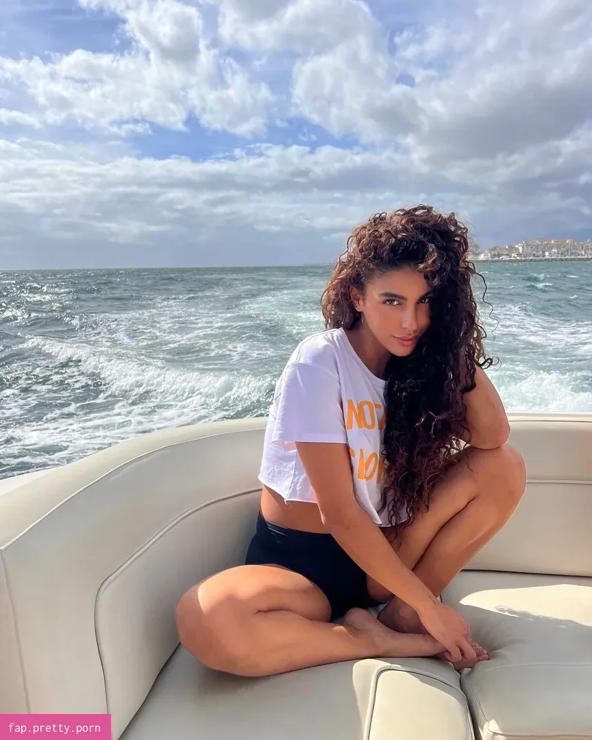Zoe Bayona - Photo #86