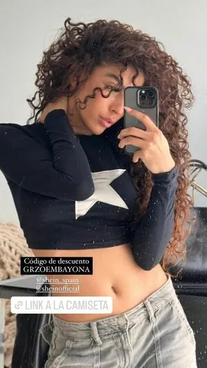 Zoe Bayona