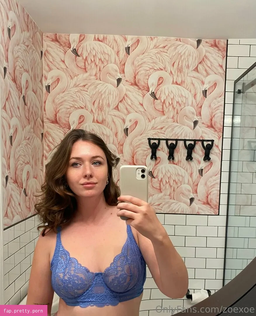 Zoe Bishop - Photo #57