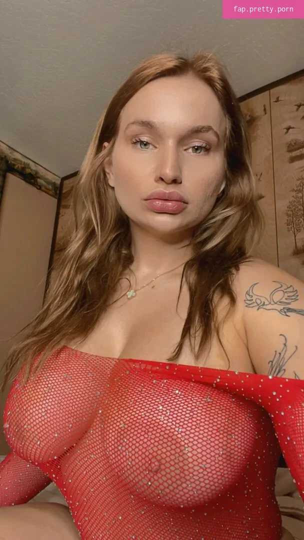 Zoie Burgher - Photo #60