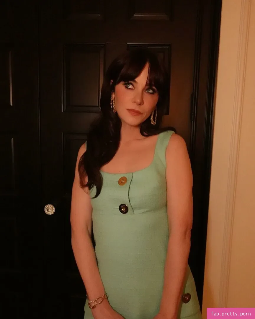 Zooey Deschanel - Photo #59