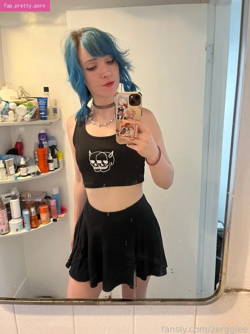 zerggiee - Photo #40