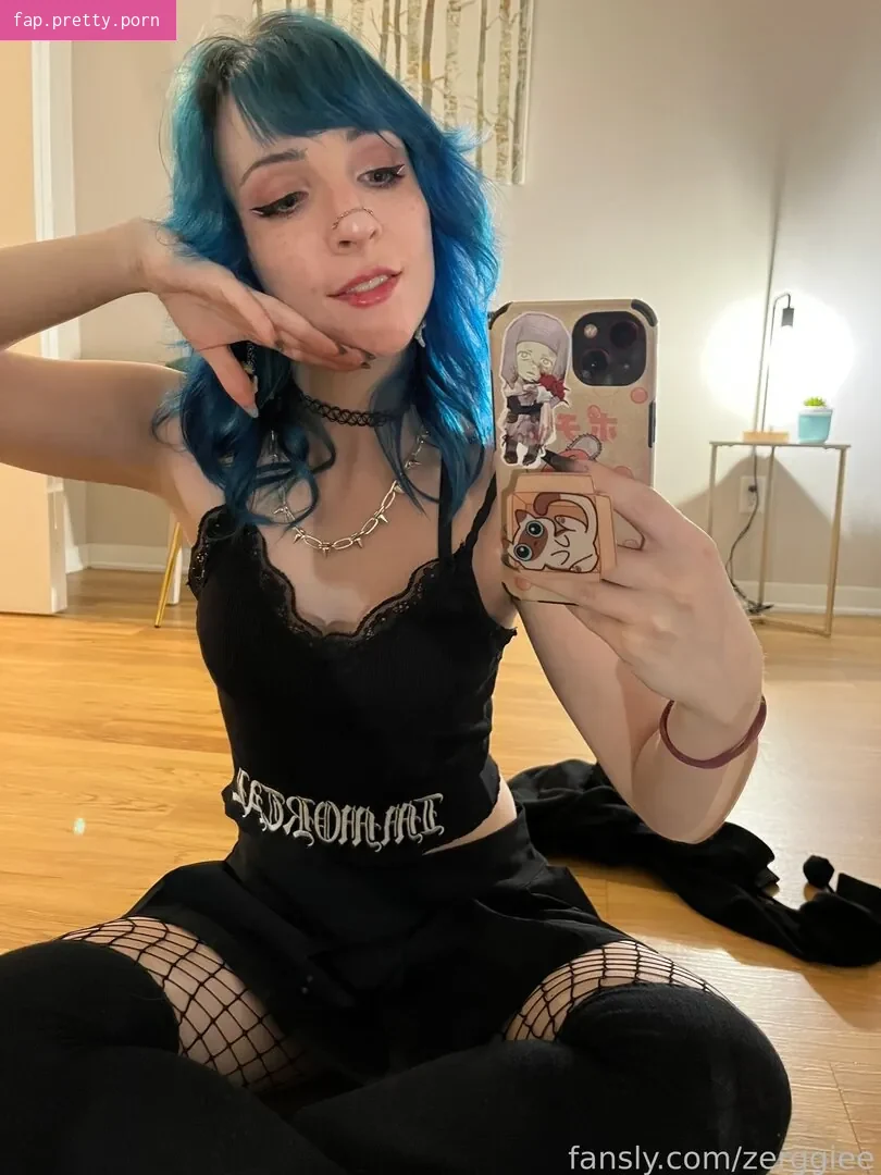 zerggiee - Photo #56