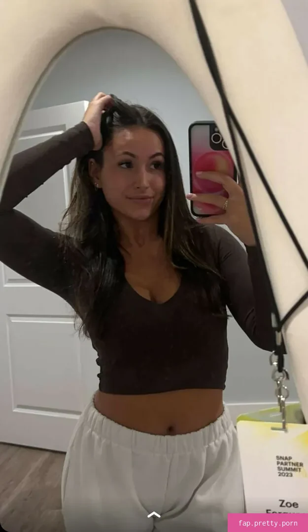 Zoe Ferguson - Photo #87