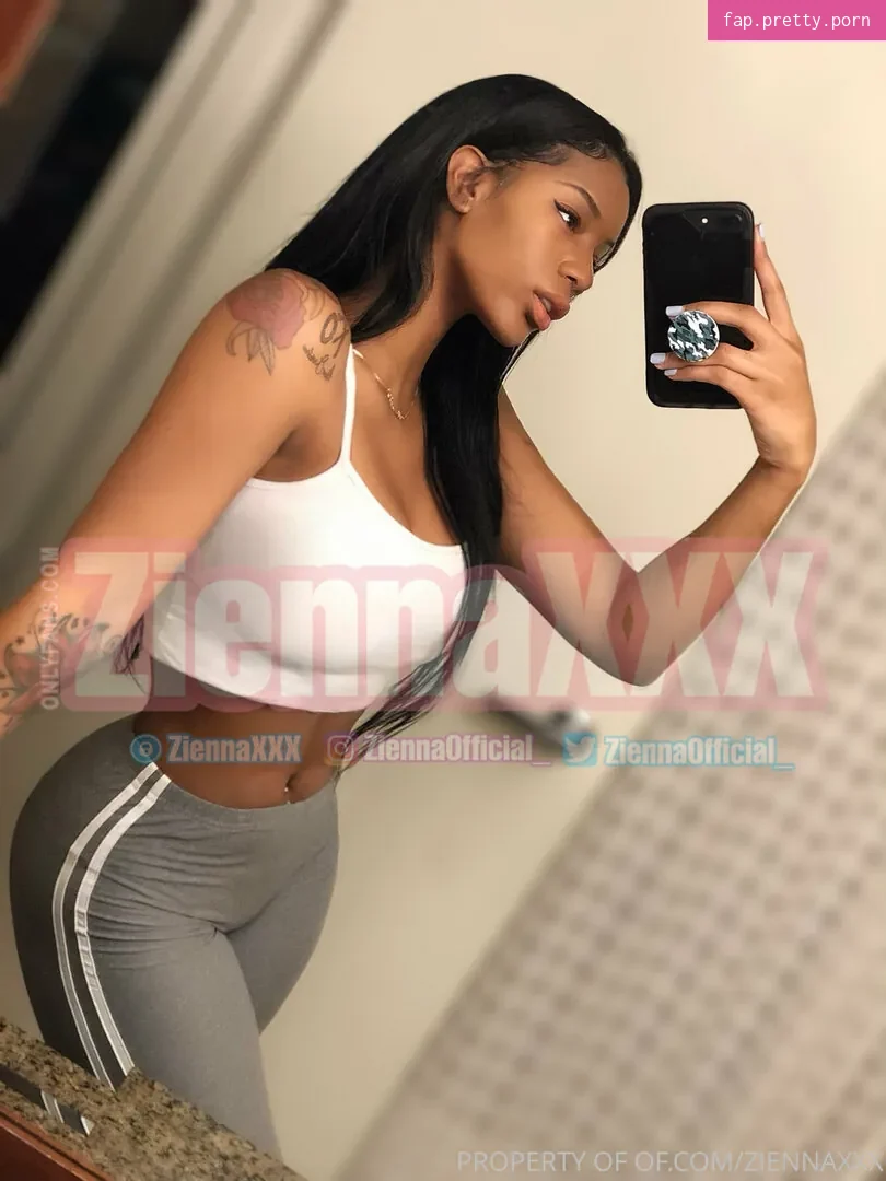 Ziennaxxx - Photo #76