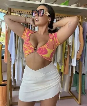 Zoe Kalotheos
