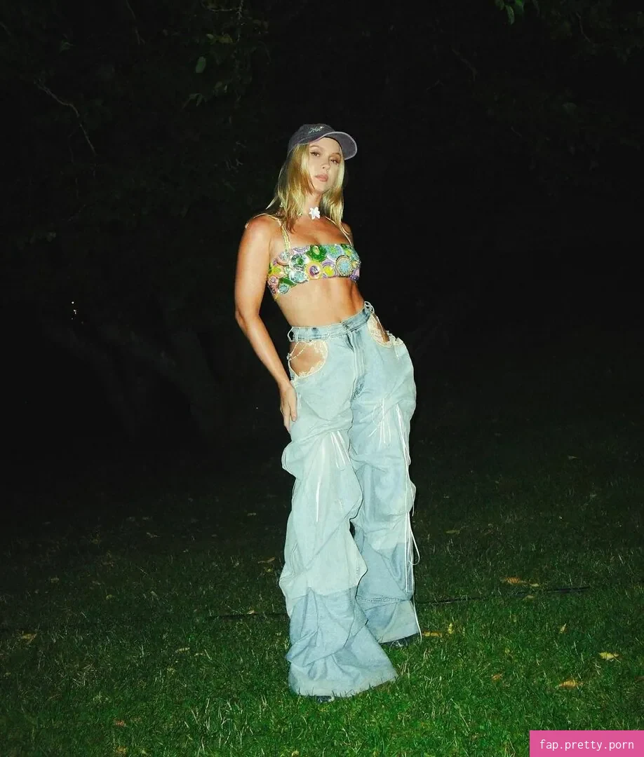 Zara Larsson - Photo #00