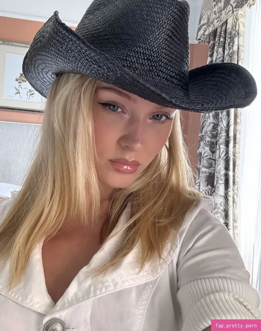 Zara Larsson - Photo #98