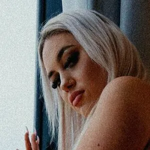 ‪Zoe Mchugh