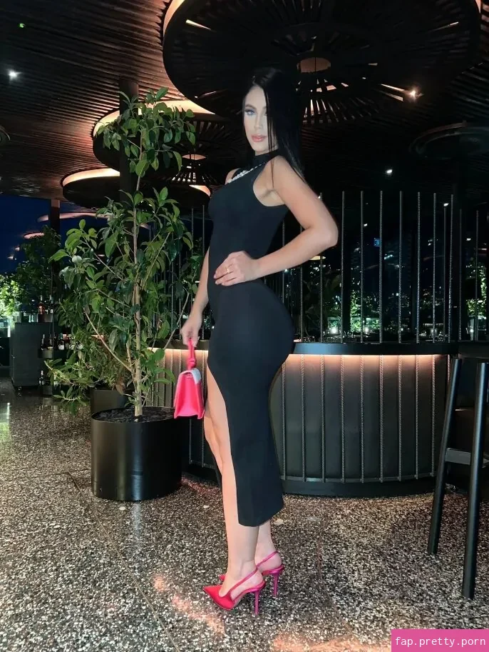 ZoeConnorrs - Photo #03