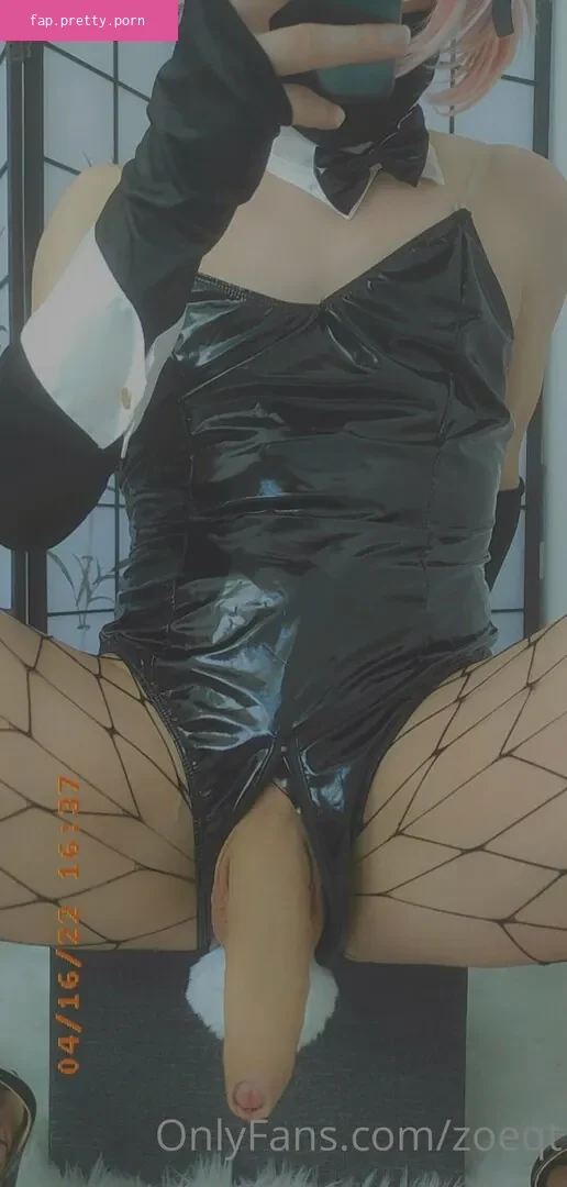 zoeqt - Photo #82