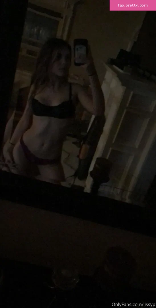 zoeyrosee - Photo #33