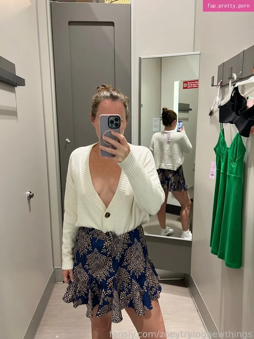 zoeytryingnewthings - Photo #20