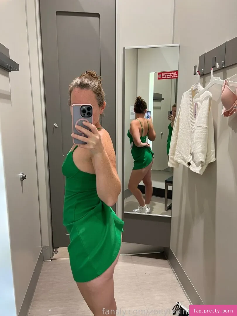 zoeytryingnewthings - Photo #27