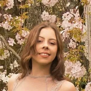 Zoe Phillips