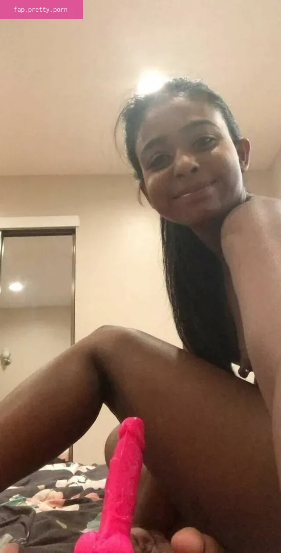Zahra Rai - Photo #04