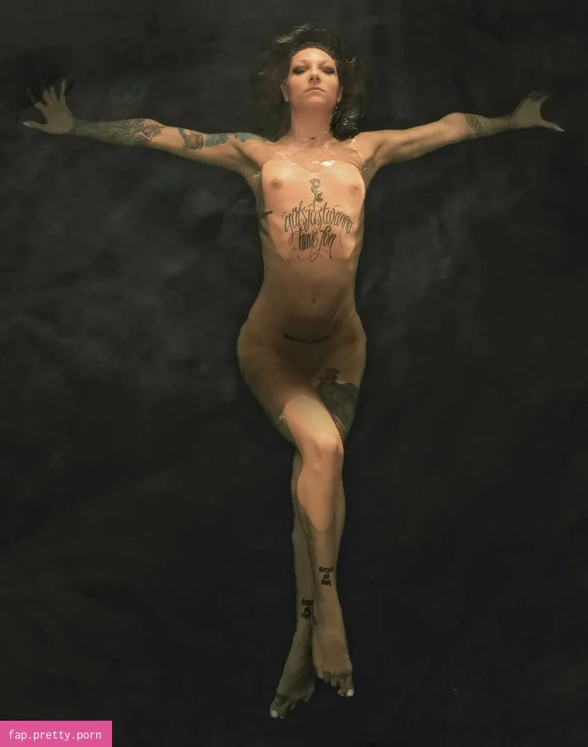 Zeynep Renda - Photo #44
