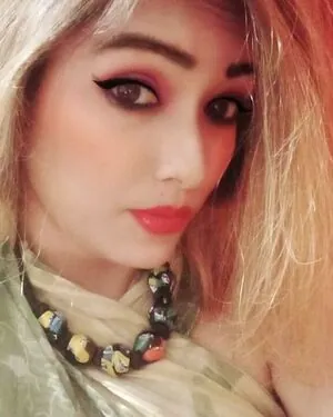 Zoya Rathore